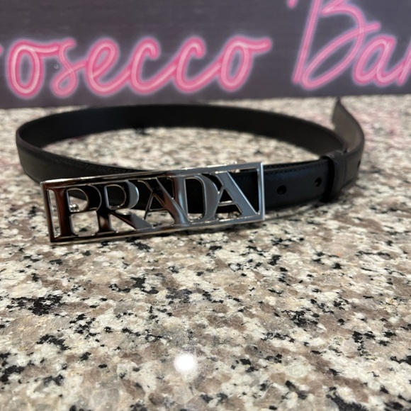 I am selling a Prada Designer Belt ! - Picture 2 of 4